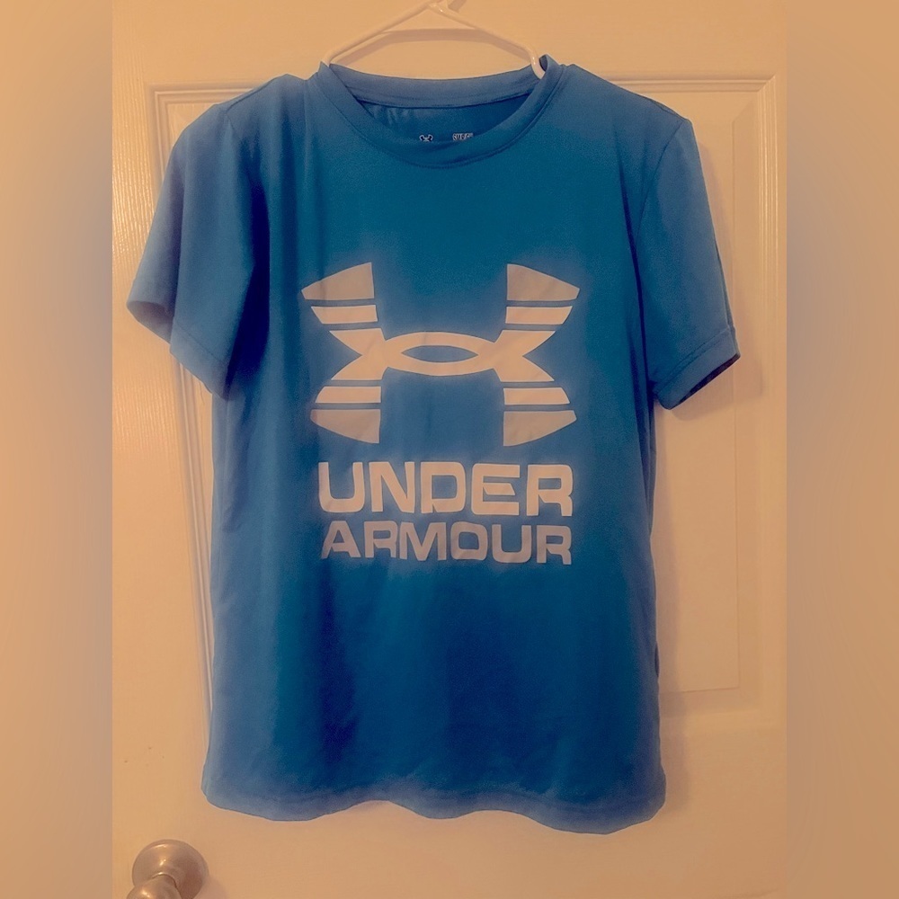 Boys Under Armour Loose Heatgear Shirt